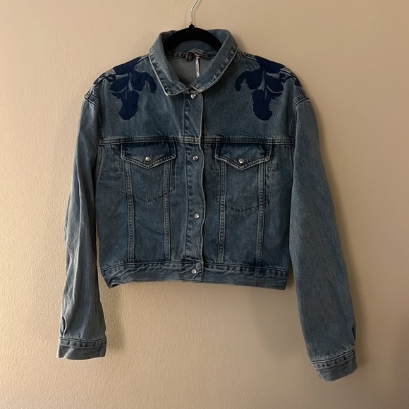 Free People Floral Cinched Back Denim Jacket - Picture 3 of 7